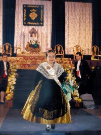 Araceli Moliner d'Ivernois Dama Infantil de la Ciudad 2003