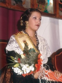 2004 - María López López