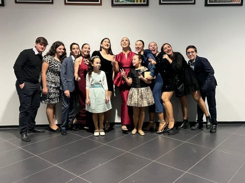 20251206_pres_g06_PHOTO-2025-12-06-21-46-39(1)